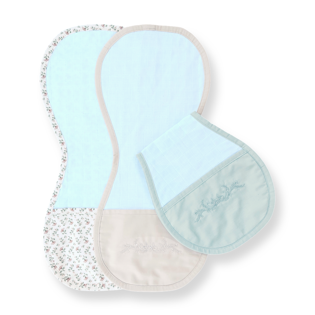 Burp Cloth in Floral