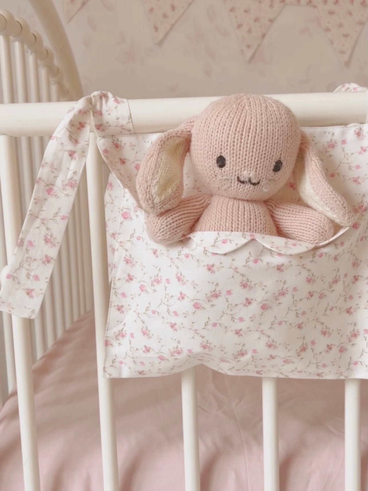 Bed/ Crib Pocket Organizer in Pink Dream